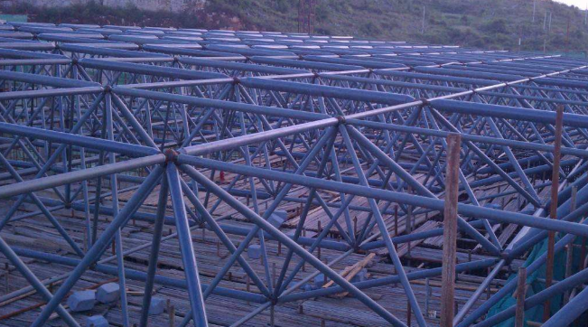 朔州概述网架加工中对钢材的质量的过细恳求